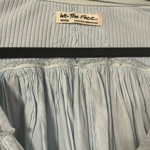 Size M Free People shirt